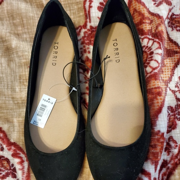 torrid Shoes - Torrid Almond Toe Flats Size 10W NWT